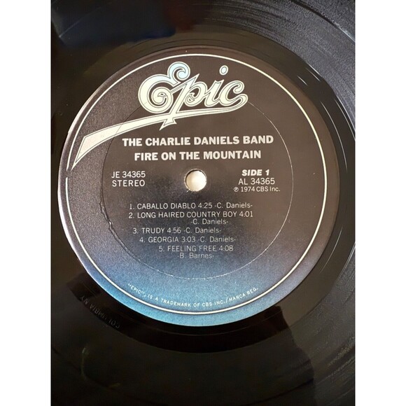 Charlie Daniels Fire On The Mountain LP Epic 1974 Gatefold JE 34365 NM Cleaned - Picture 8 of 8
